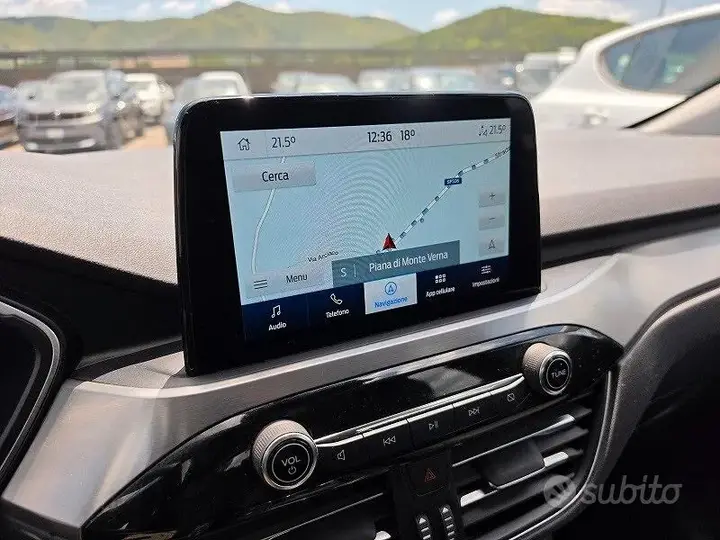 Ford Kuga 2021 photo 2