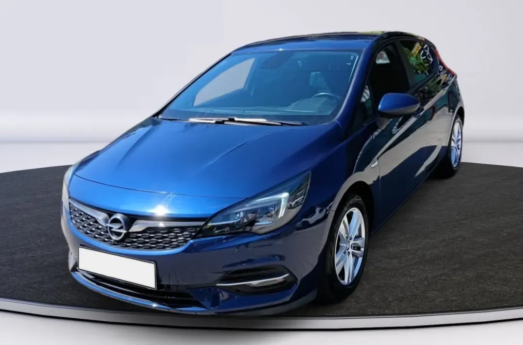 Opel Astra 2020 photo 2