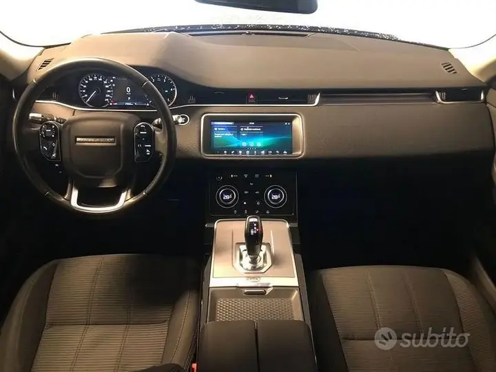 Land Rover Range Rover Evoque 2020 photo 3