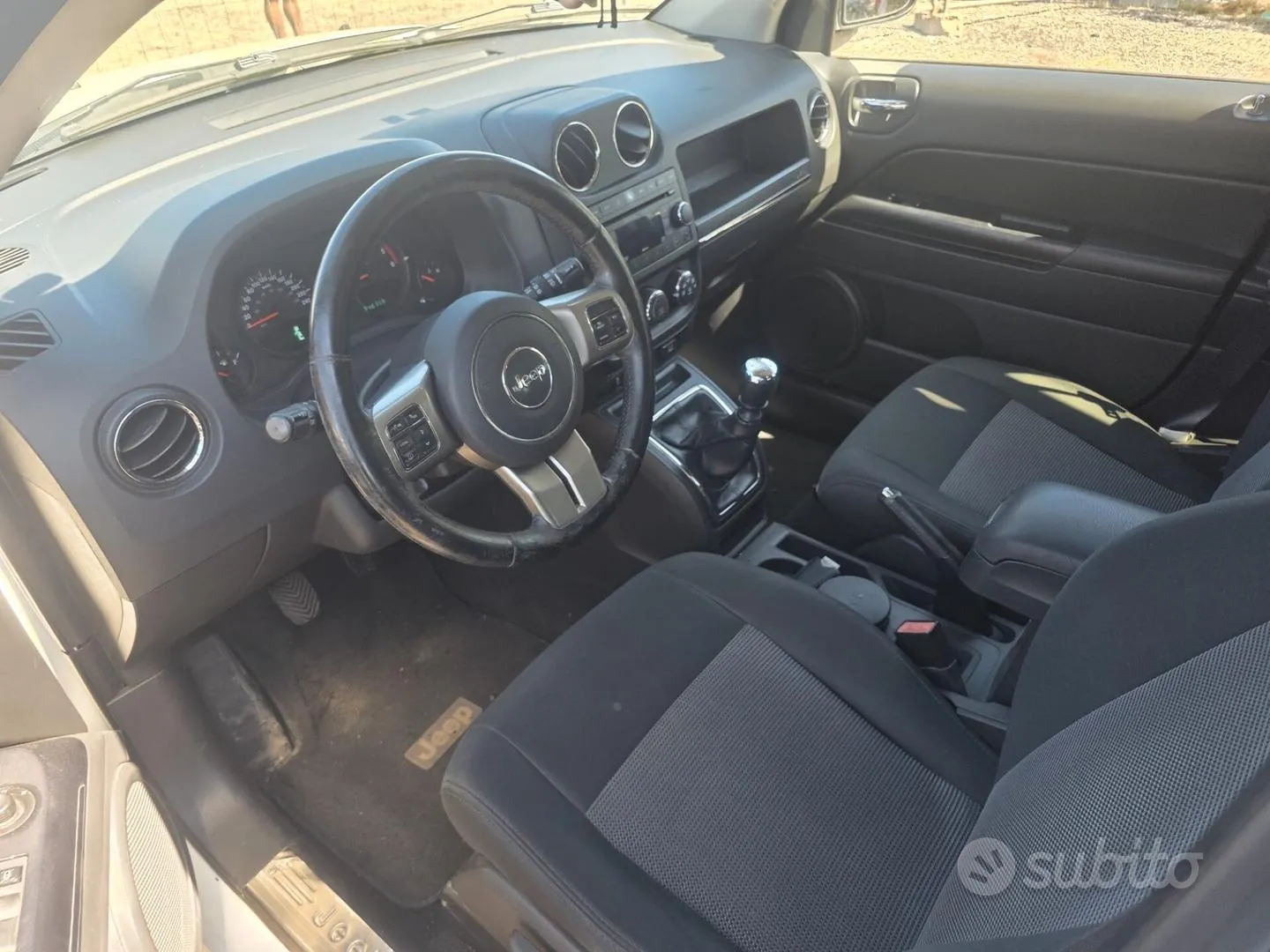 Jeep Compass 2012 photo 5