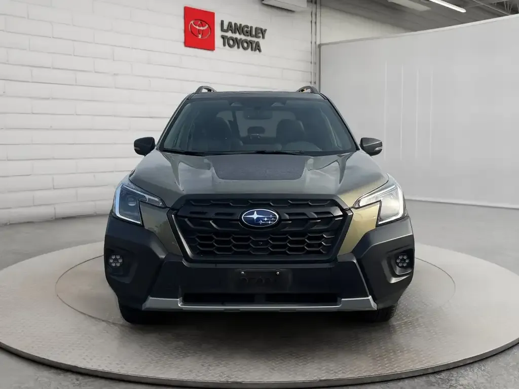 Subaru Forester 2023 photo 2