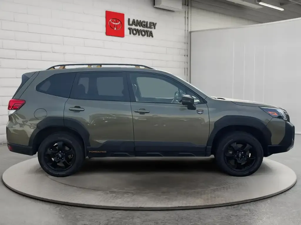 Subaru Forester 2023 photo 4