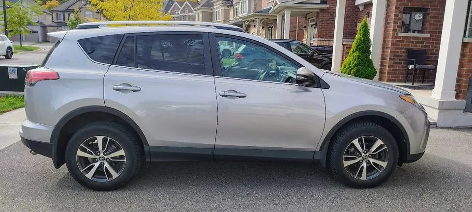 Toyota Rav4 2018 photo 5
