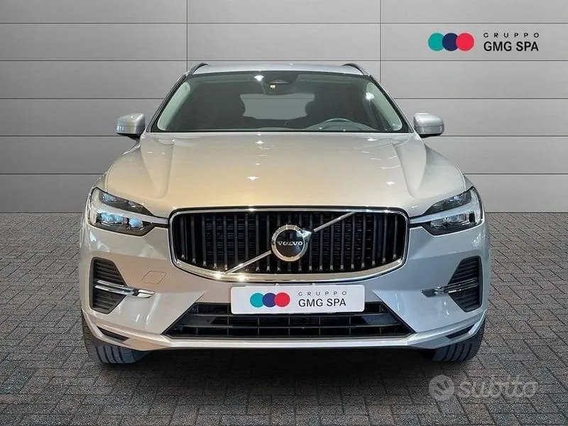 Volvo Xc60 2022 photo 2