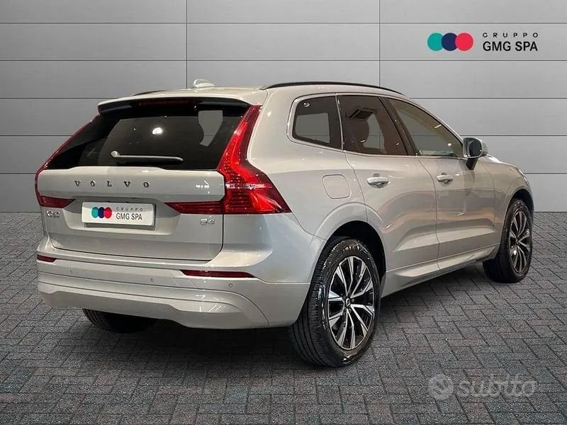 Volvo Xc60 2022 photo 3
