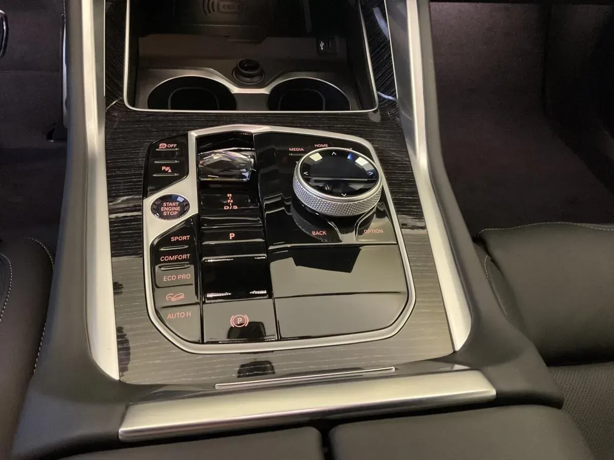 BMW X6 2026 photo 5