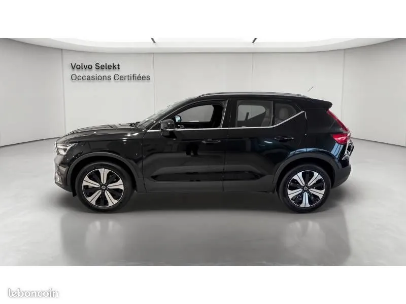 Volvo Xc40 2023 photo 2