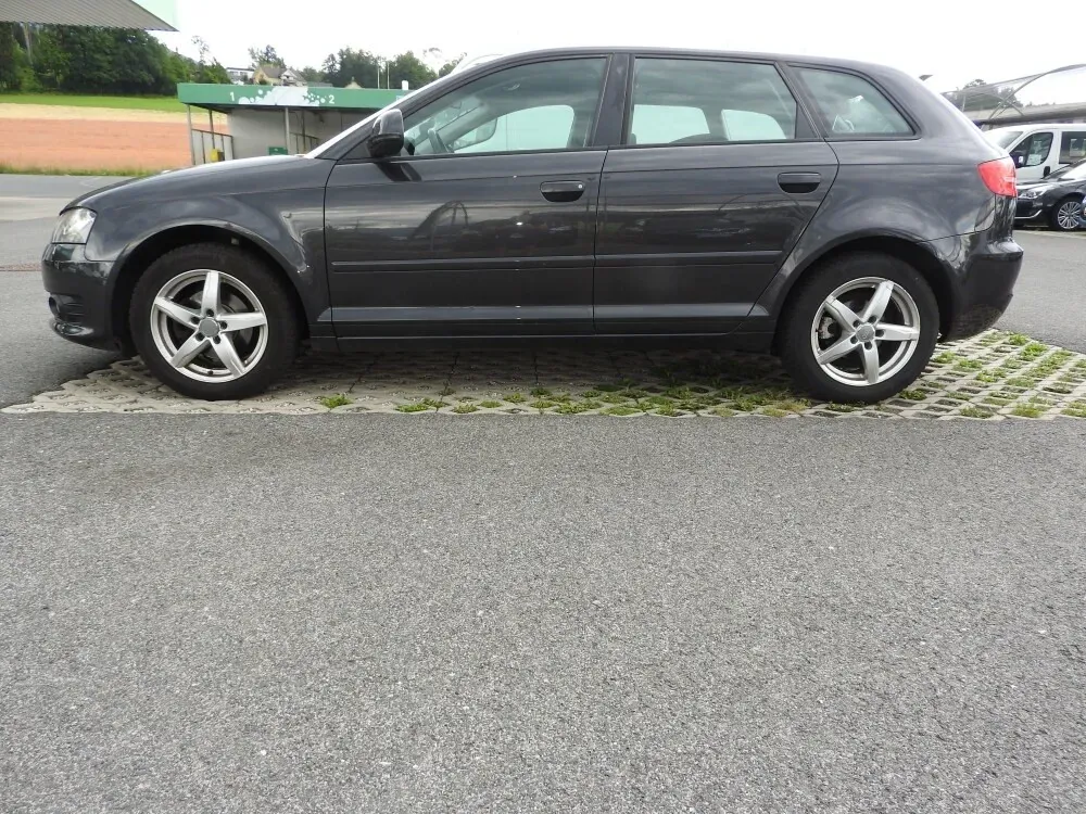 Audi A3 2009 photo 3