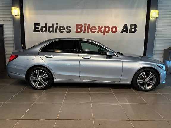 Mercedes-Benz C200 2015 photo 3