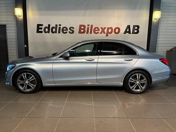 Mercedes-Benz C200 2015 photo 2