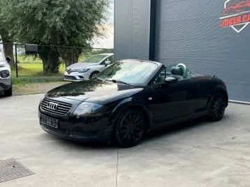 Audi Tt 2001 photo 2