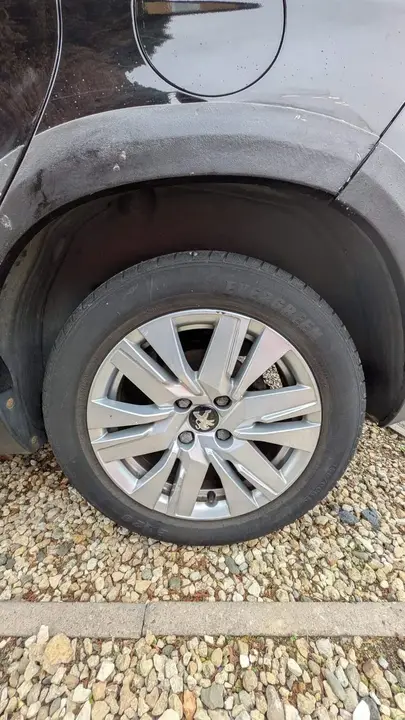 Peugeot 2008 2016 photo 4
