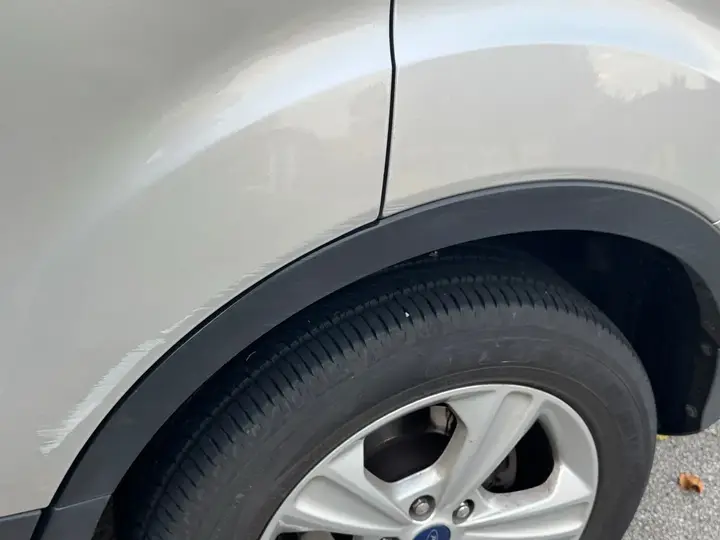 Ford Kuga 2013 photo 3