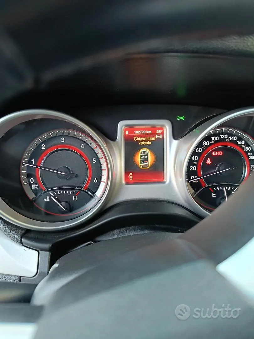 Fiat Freemont 2013 photo 4