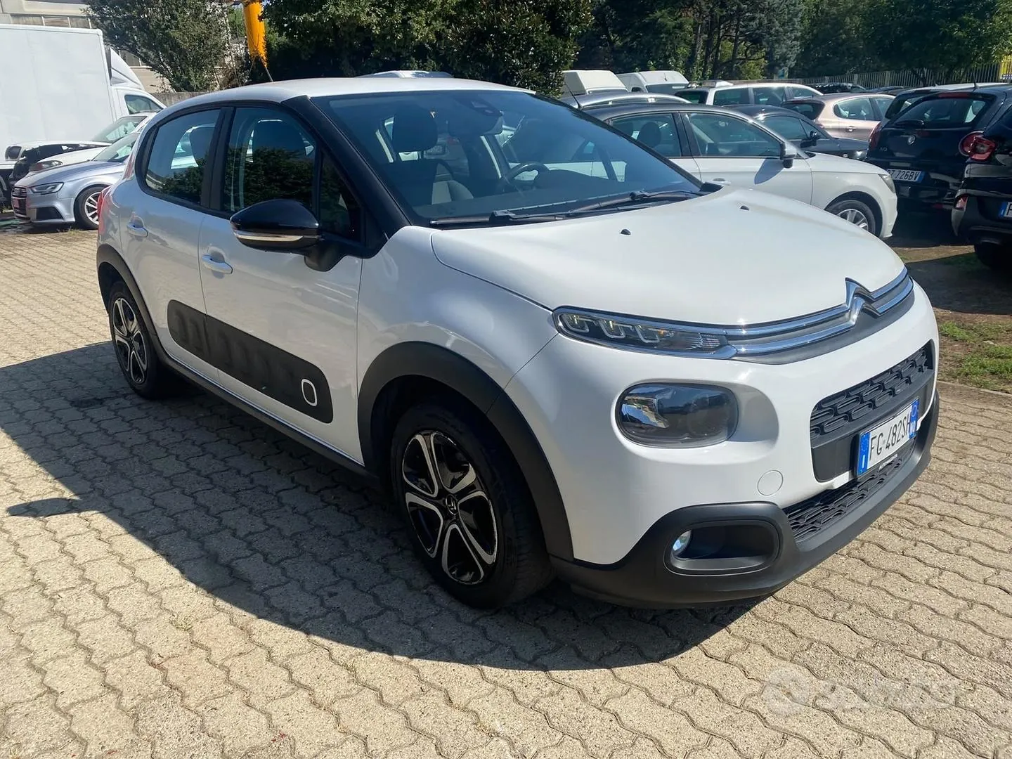 Citroen C3 2017 photo 2