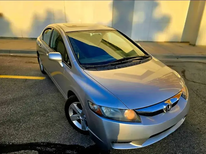 Honda Civic 2011 photo 4