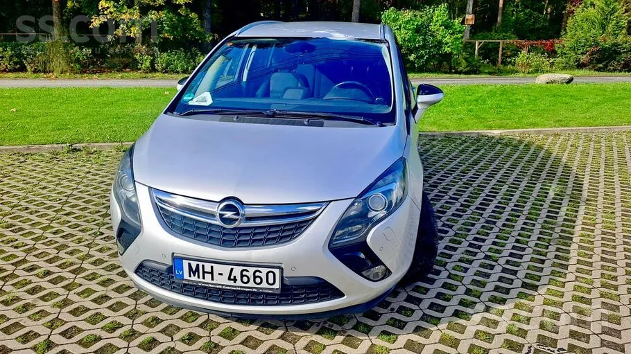 Opel Zafira 2012 photo 5