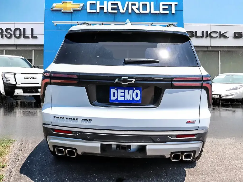 Chevrolet Traverse 2026 photo 4