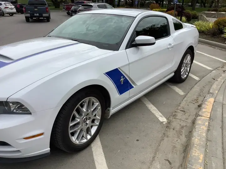 Ford Mustang 2014 photo 5