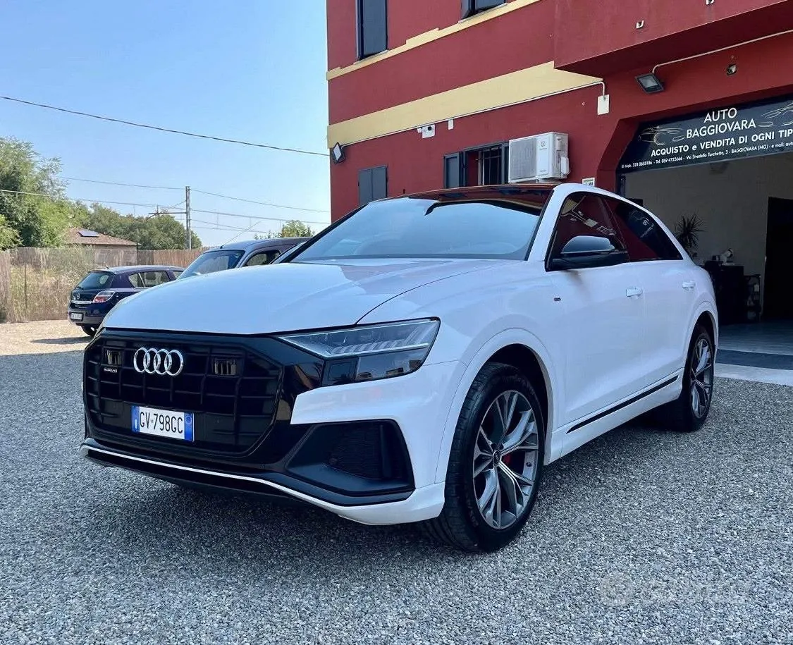 Audi Q8