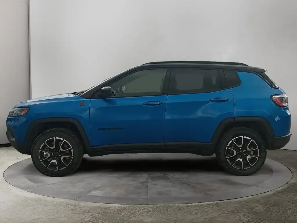 Jeep Compass 2025 photo 2