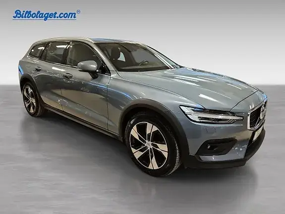 Volvo V60 Cross Country 2022 photo 2