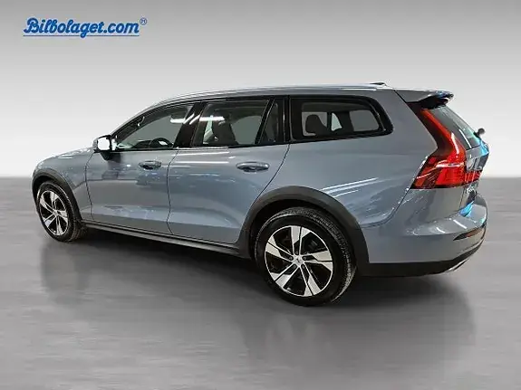 Volvo V60 Cross Country 2022 photo 4