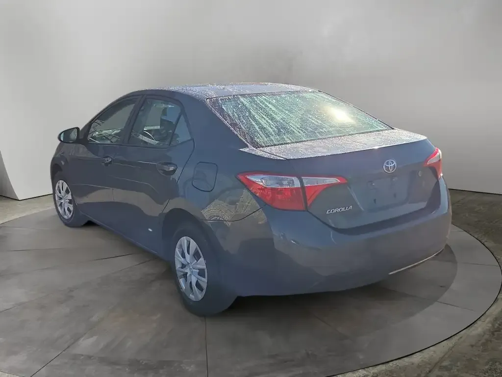 Toyota Corolla 2016 photo 3