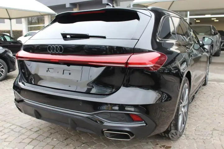 Audi A5 Avant 2025 photo 2