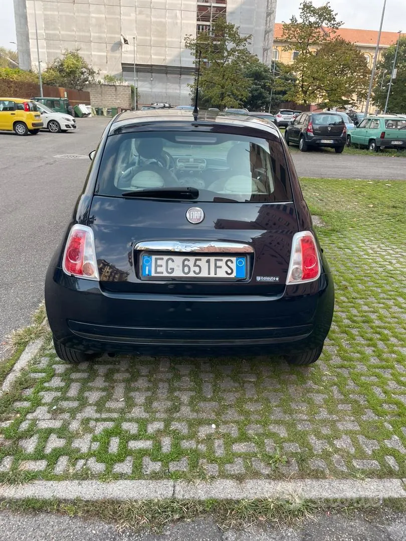 Fiat 500 2011 photo 2