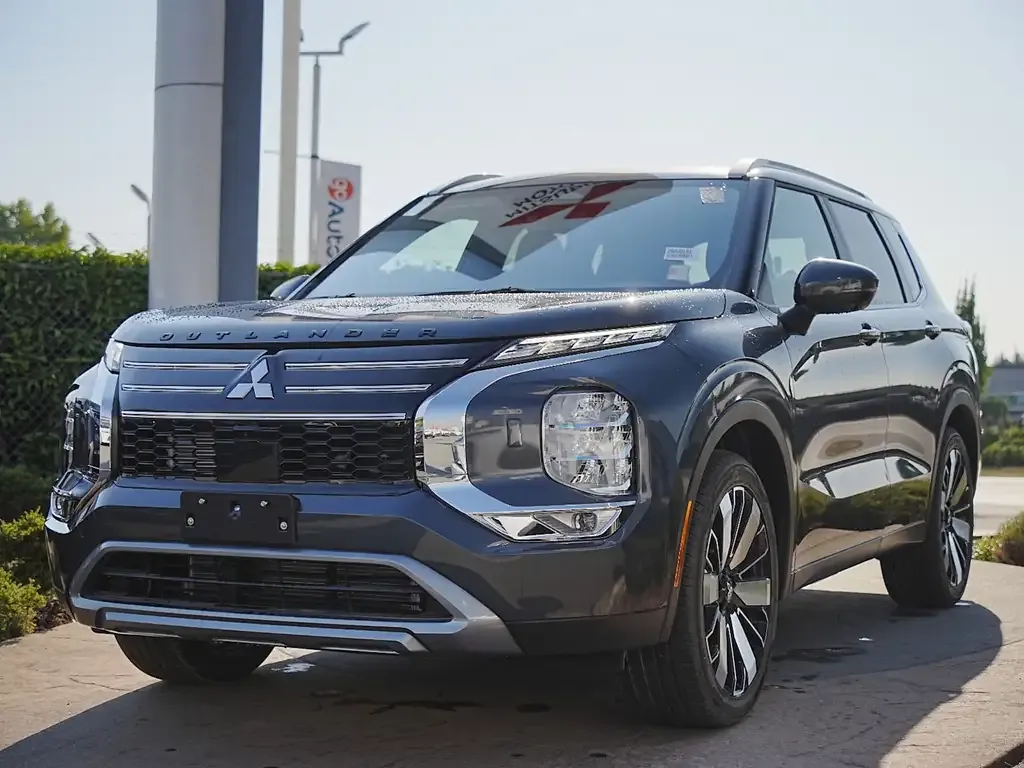 Mitsubishi Outlander 2026 photo 2