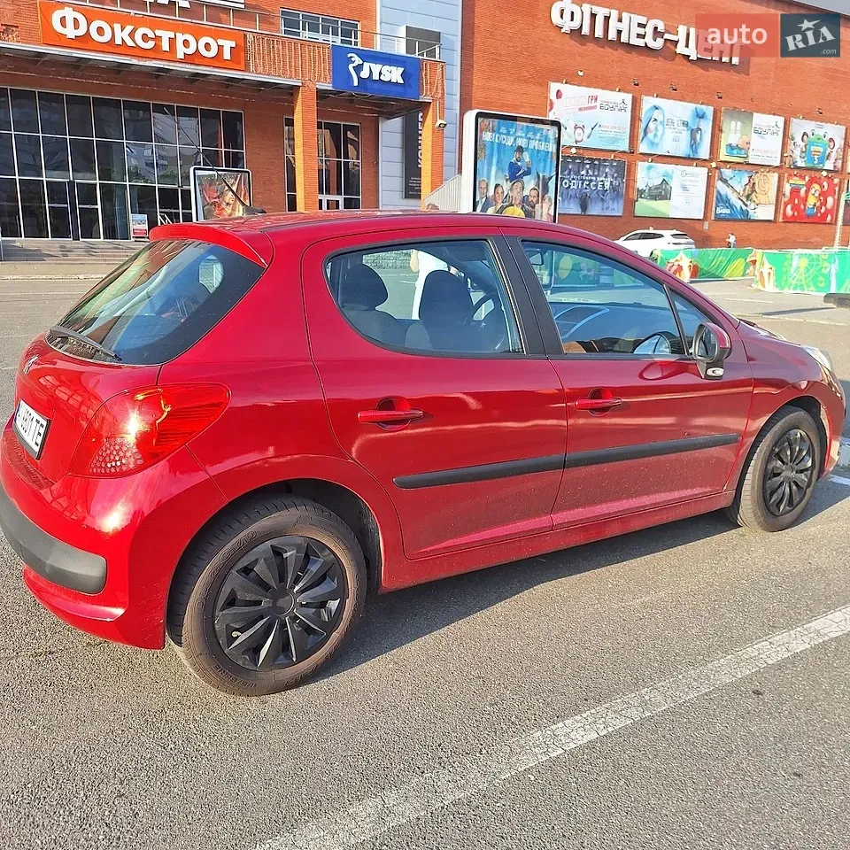Peugeot 207 2007 photo 3