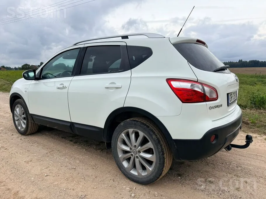Nissan Qashqai 2011 photo 5