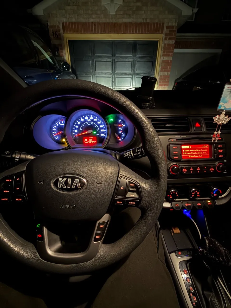 Kia Rio 2015 photo 5