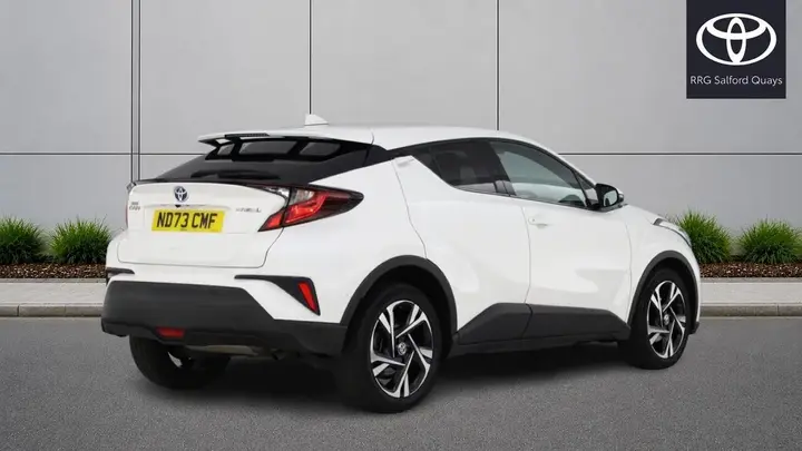 Toyota C-Hr 2023 photo 2