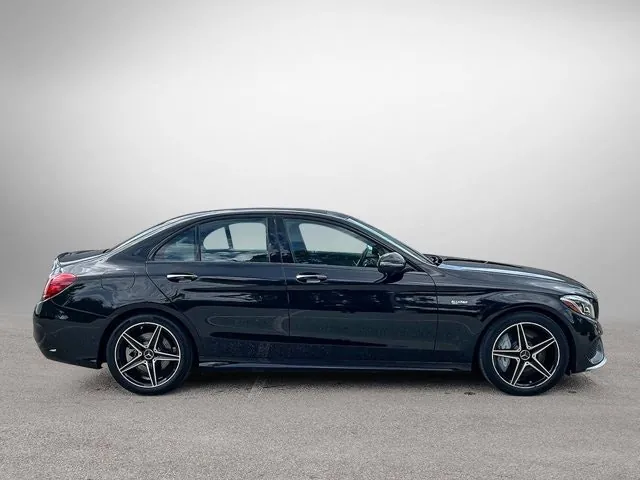 Mercedes-Benz C-Class 2018 photo 4