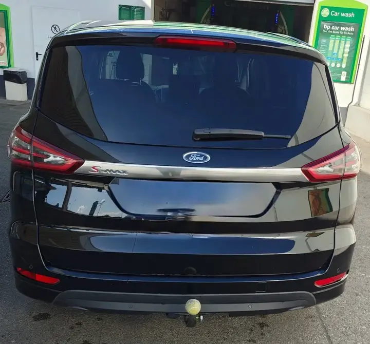 Ford S-Max 2017 photo 2