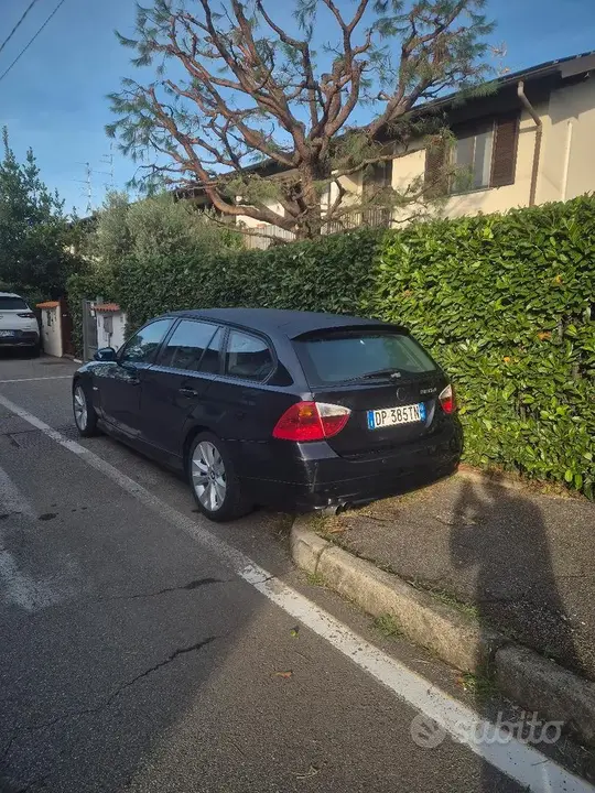 BMW 3 Series 2008 photo 3