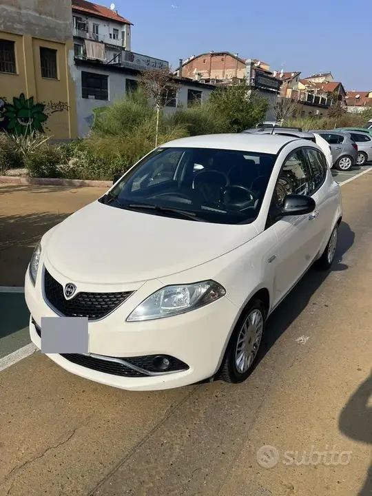 Lancia Ypsilon 2017 photo 3