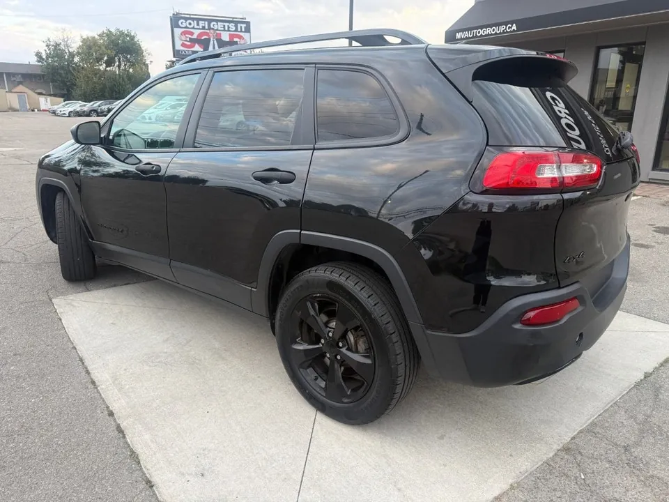 Jeep Cherokee 2016 photo 3