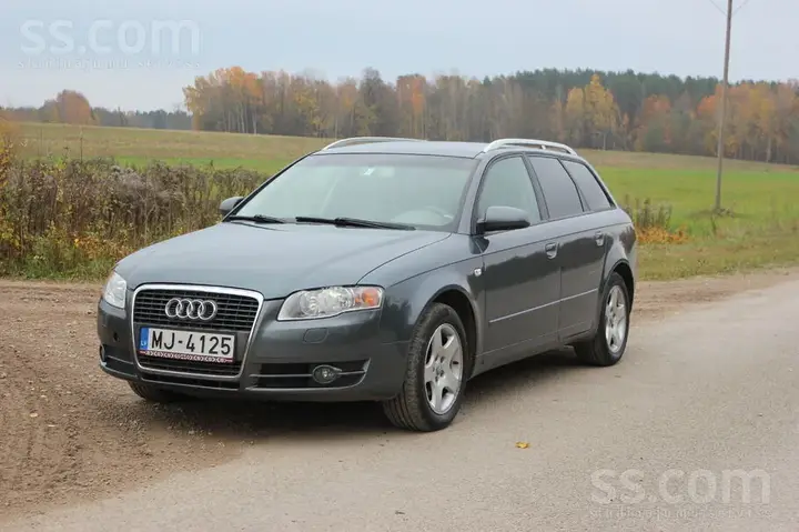 Audi A4 2005 photo 2