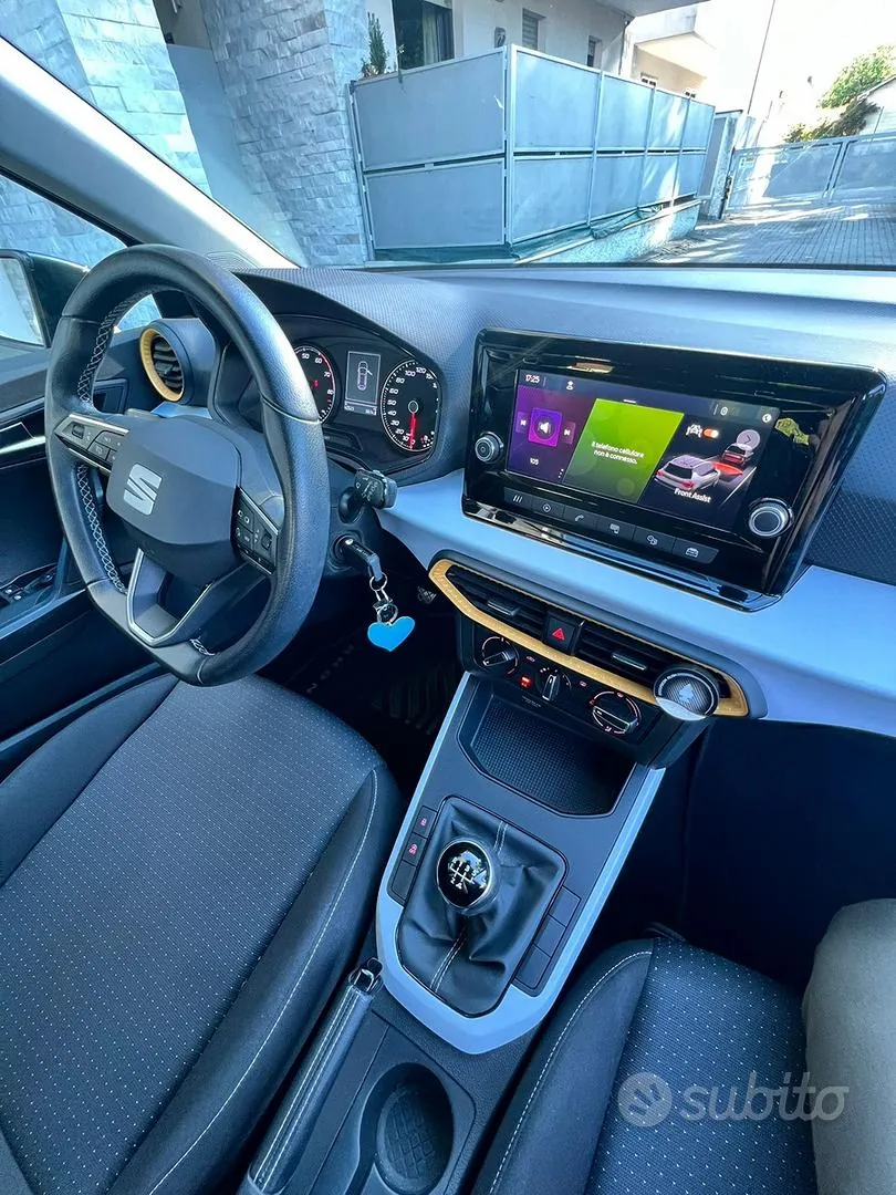Seat Arona 2022 photo 4
