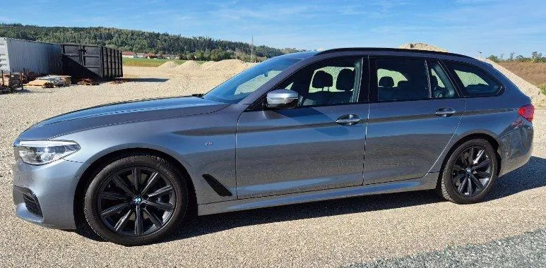 BMW 530