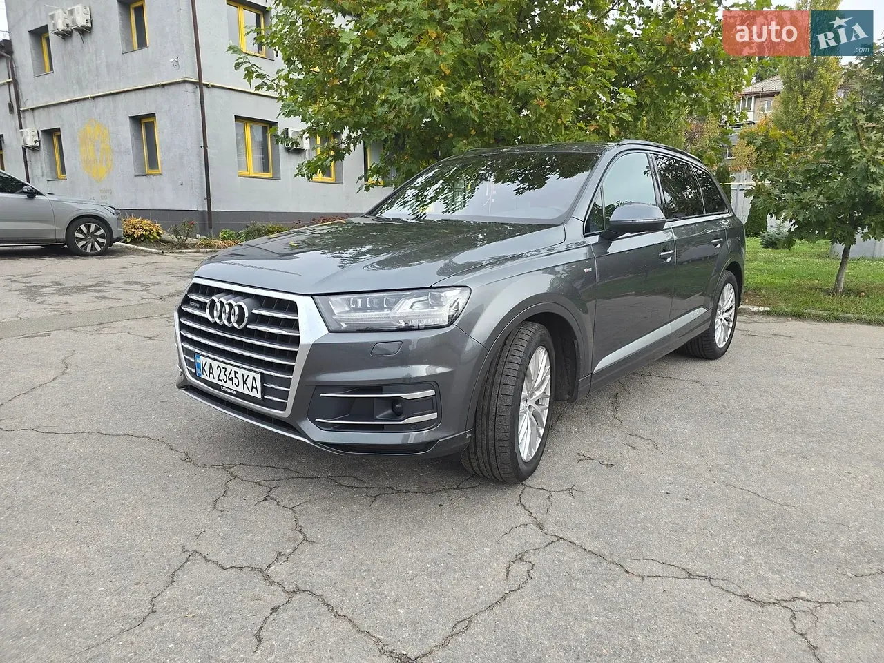 Audi Q7 2018 photo 2