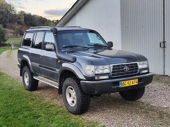 Toyota Land Cruiser 1993 photo 2