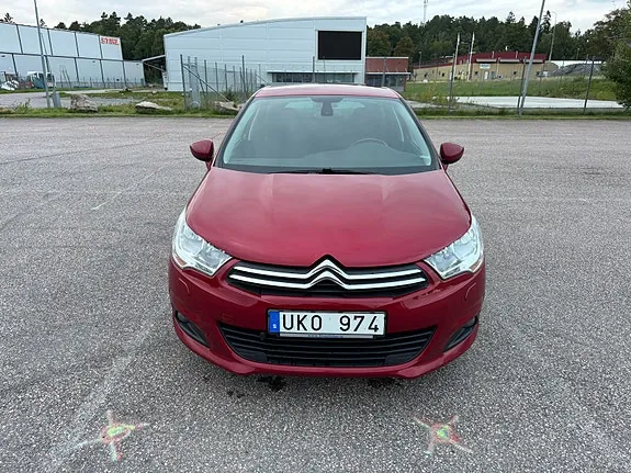 Citroen C4 2011 photo 2