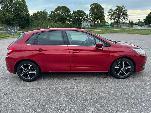 Citroen C4 2011 photo 3