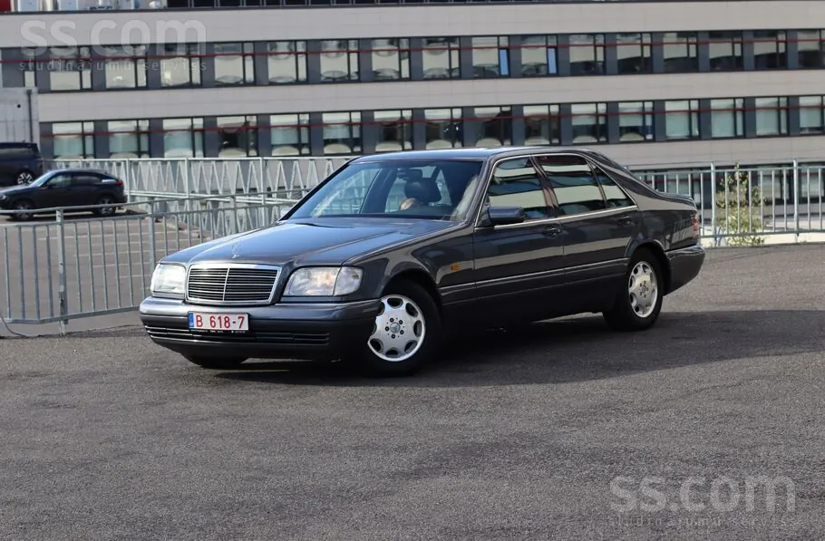 Mercedes-Benz S500 1995 photo 3