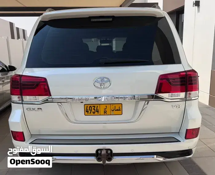 Toyota Land Cruiser 2018 photo 3