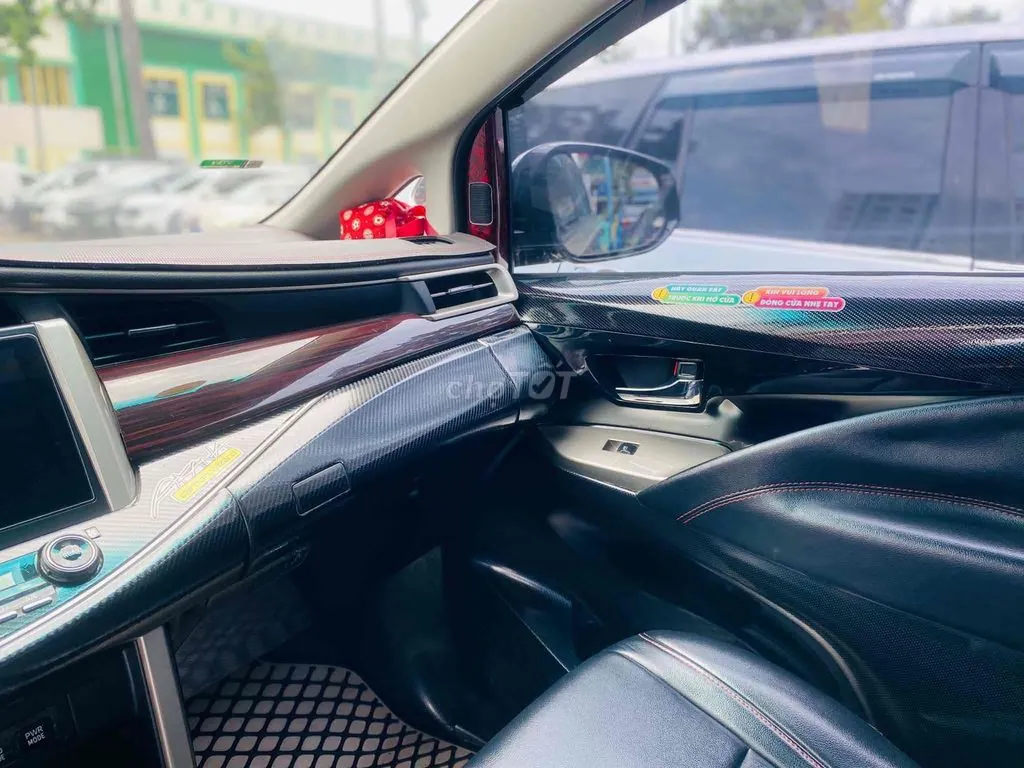 Toyota Innova 2017 photo 3
